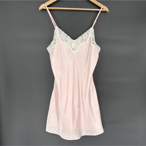 Morgan Taylor Intimates Women's Lace Trim Chemise Nightgown M Petal Pink - Picture 1 of 9